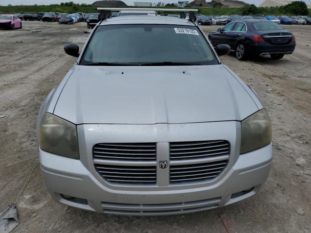 Photo 9 from auction – 2006 DODGE MAGNUM SXT with VIN 2D4FV47V06H486062