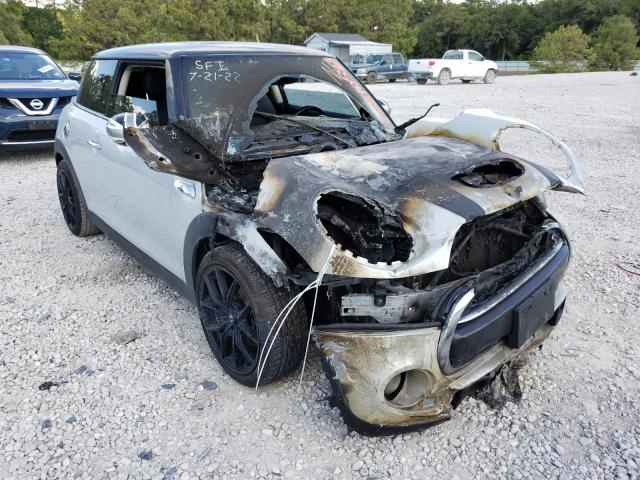 MINI COOPER S 2016 with VIN WMWXP7C52G2A44154 - Photo from auction