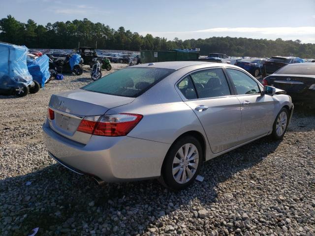 Photo 4 from auction – 2015 HONDA ACCORD with VIN 1HGCR2F85FA144708
