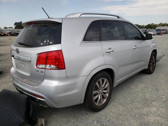 Photo 4 from auction – 2012 KIA SORENTO SX with VIN 5XYKWDA22CG276662