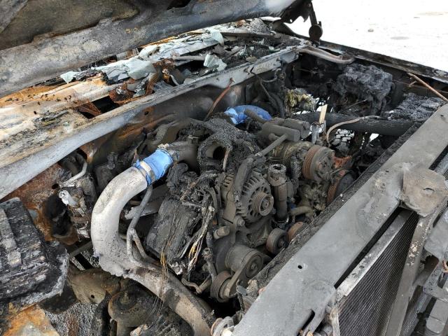 Photo 10 from auction – 2002 CHEVROLET SILVERADO with VIN 1GCHK29172E114796