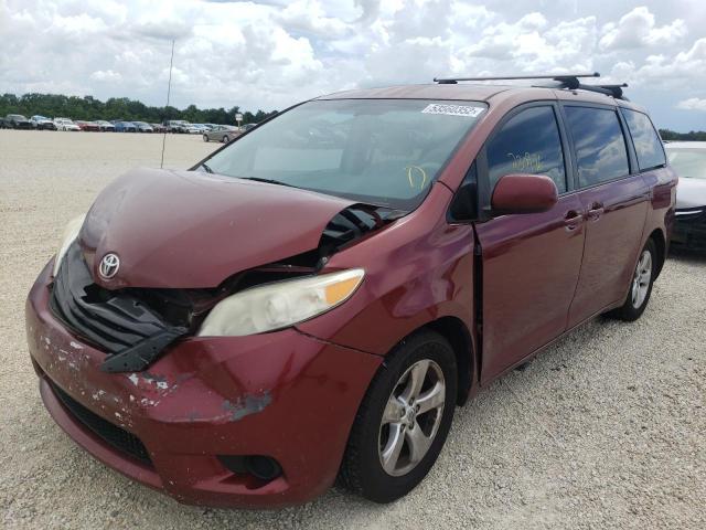 Photo 2 from auction – 2013 TOYOTA SIENNA LE with VIN 5TDKK3DC5DS356116
