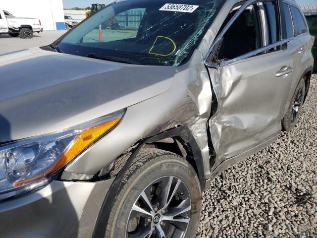 Photo 9 from auction – 2016 TOYOTA HIGHLANDER with VIN 5TDJKRFH6GS500154