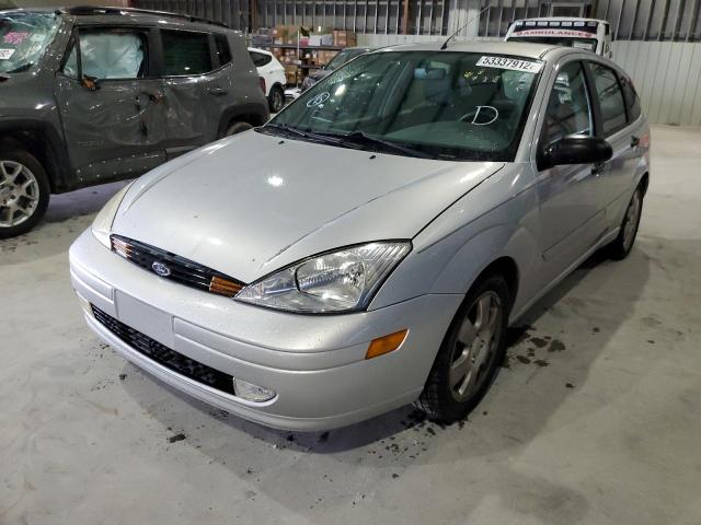 Photo 2 from auction – 2002 FORD FOCUS ZX5 with VIN 3FAFP37392R153461