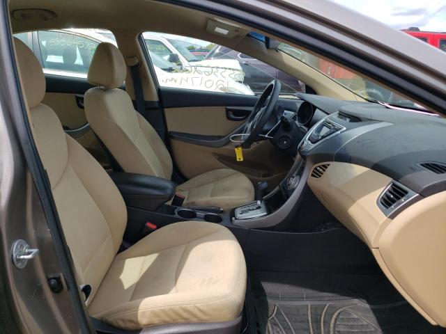 Photo 5 from auction – 2012 HYUNDAI ELANTRA GL with VIN 5NPDH4AE4CH133170