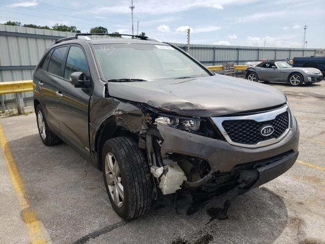 Photo 1 from auction – 2013 KIA SORENTO EX with VIN 5XYKUCA61DG365966