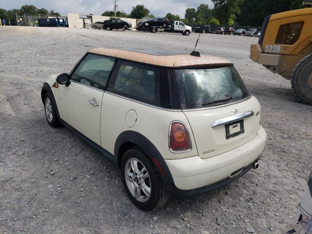 Photo 3 from auction – 2009 MINI COOPER with VIN WMWMF33599TU69556