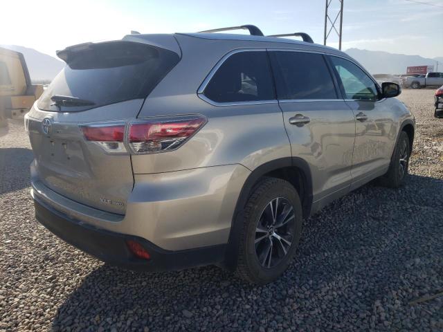 Photo 4 from auction – 2016 TOYOTA HIGHLANDER with VIN 5TDJKRFH6GS500154