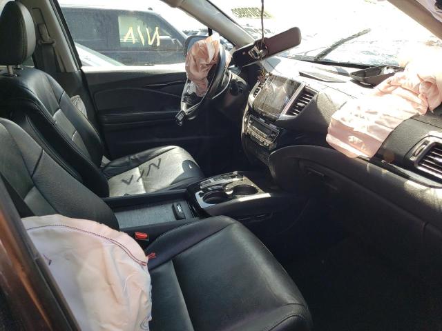 Photo 5 from auction – 2016 HONDA PILOT TOUR with VIN 5FNYF5H99GB027369