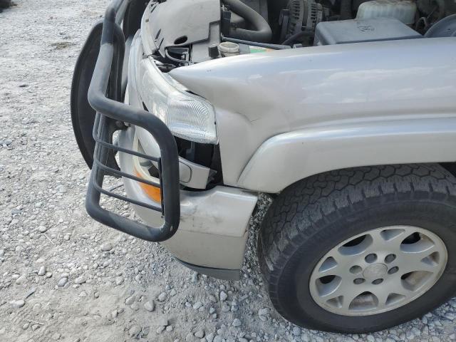 Photo 9 from auction – 2004 CHEVROLET SUBURBAN K with VIN 3GNFK16Z04G142907