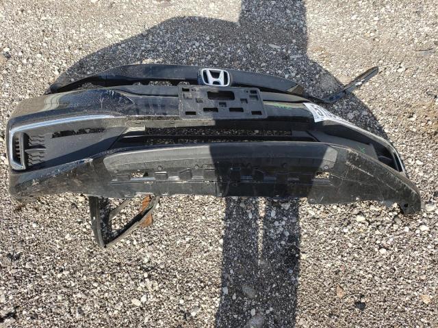 Photo 10 from auction – 2019 HONDA CIVIC LX with VIN 19XFC2F69KE026583