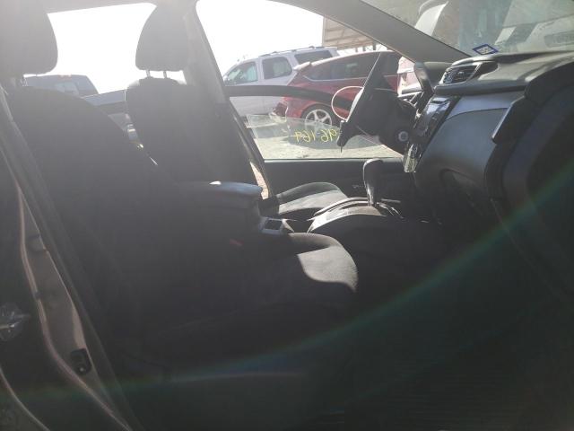 Photo 5 from auction – 2016 NISSAN ROGUE S with VIN 5N1AT2MT4GC838483