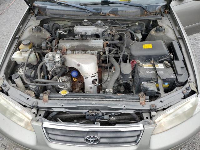 Photo 7 from auction – 2001 TOYOTA CAMRY CE with VIN 4T1BG22K41U112983