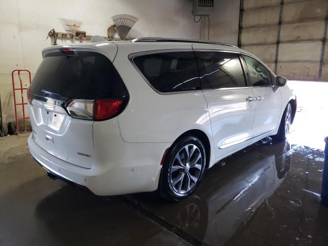 Photo 4 from auction – 2017 CHRYSLER PACIFICA L with VIN 2C4RC1GG4HR649146