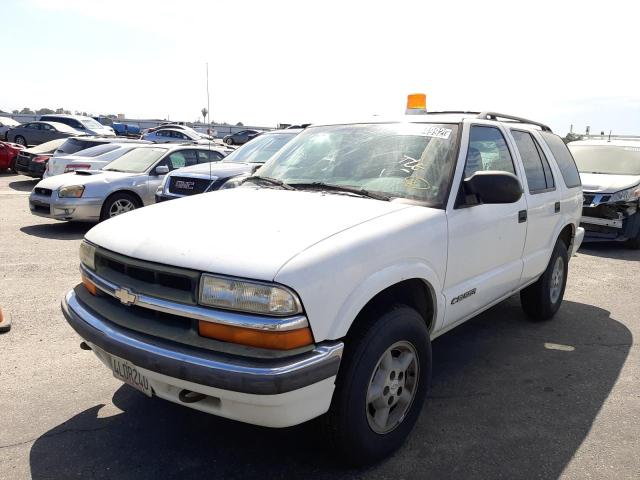 Photo 2 from auction – 2000 CHEVROLET BLAZER with VIN 1GNDT13W7YK296303