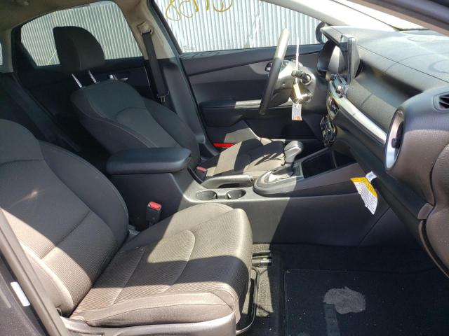 Photo 5 from auction – 2019 KIA FORTE FE with VIN 3KPF24AD2KE139053
