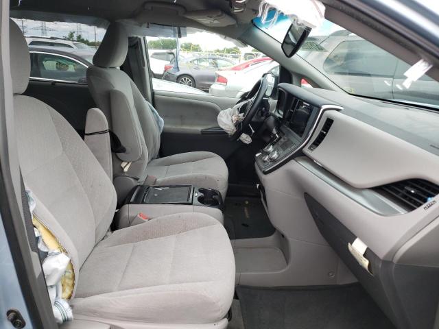 Photo 5 from auction – 2015 TOYOTA SIENNA LE with VIN 5TDKK3DC6FS531041