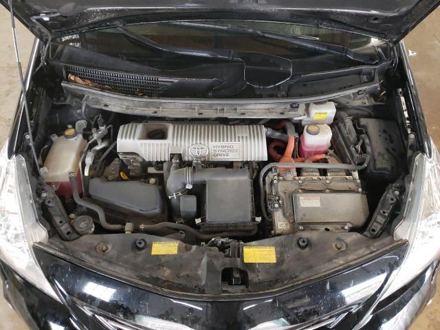 Photo 7 from auction – 2014 TOYOTA PRIUS V with VIN JTDZN3EU1EJ002492