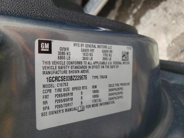 Photo 10 from auction – 2011 CHEVROLET SILVERADO with VIN 1GCRCSE03BZ229676