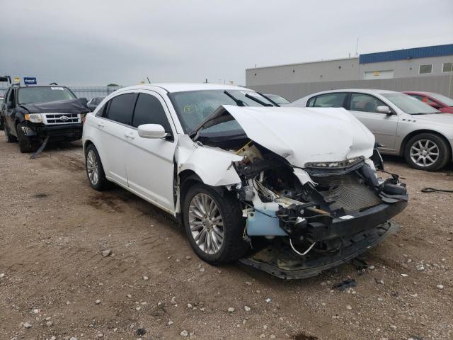CHRYSLER 200 LX 2012 with VIN 1C3CCBAB3CN256757 - Photo from auction