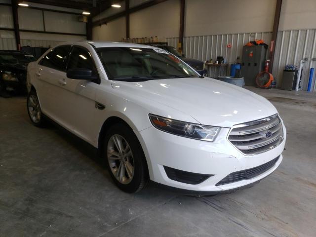 FORD TAURUS SE 2017 with VIN 1FAHP2D87HG122650 - Photo from auction