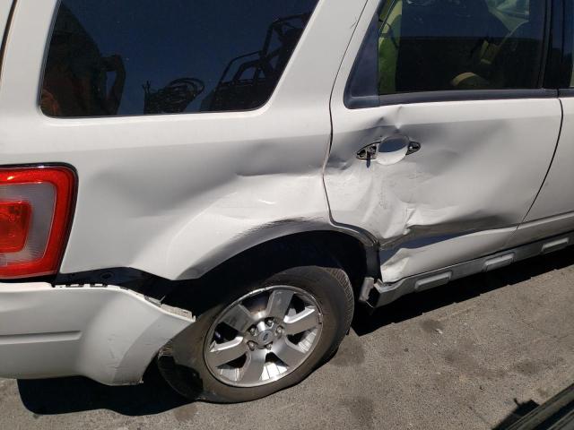 Photo 9 from auction – 2010 FORD ESCAPE LIM with VIN 1FMCU0EG9AKA10700