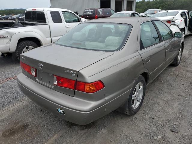 Photo 4 from auction – 2001 TOYOTA CAMRY CE with VIN 4T1BG22K41U112983