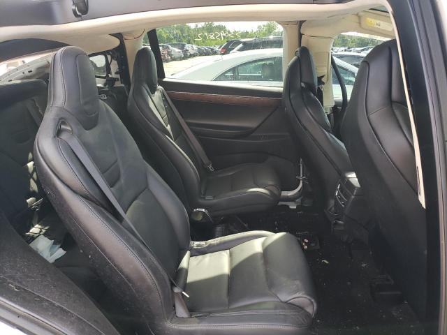 Photo 6 from auction – 2017 TESLA MODEL X with VIN 5YJXCBE24HF052496