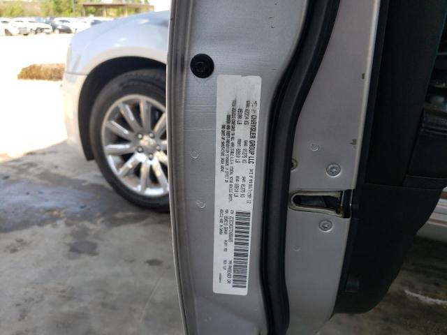 Photo 10 from auction – 2012 CHRYSLER 300 LIMITE with VIN 2C3CCACG7CH266025