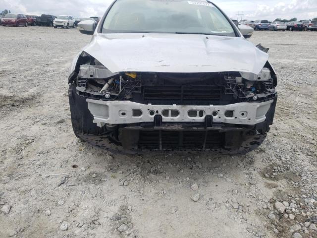 Photo 9 from auction – 2016 FORD FOCUS SE with VIN 1FADP3F2XGL279916
