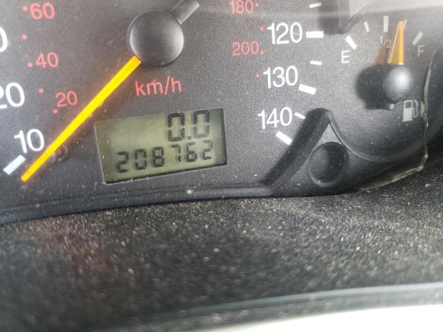 Photo 8 from auction – 2000 FORD FOCUS ZX3 with VIN 3FAFP3138YR244688