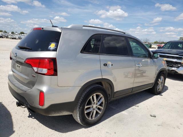 Photo 4 from auction – 2014 KIA SORENTO LX with VIN 5XYKT4A67EG517503