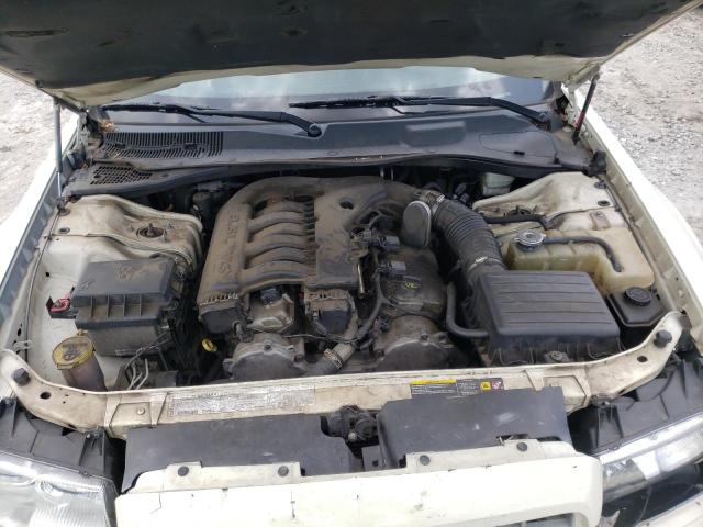 Photo 7 from auction – 2005 CHRYSLER 300 TOURIN with VIN 2C3AA53G15H633394