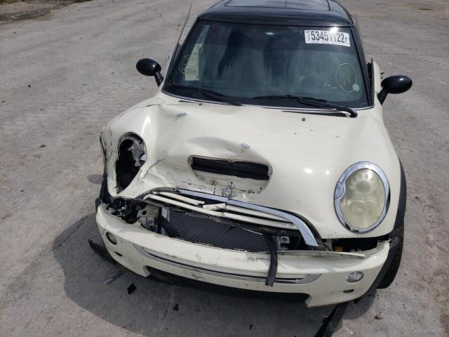 Photo 9 from auction – 2006 MINI COOPER S with VIN WMWRE33516TJ40497