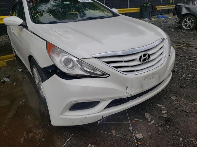 Photo 9 from auction – 2011 HYUNDAI SONATA with VIN 5NPEB4AC3BH239449