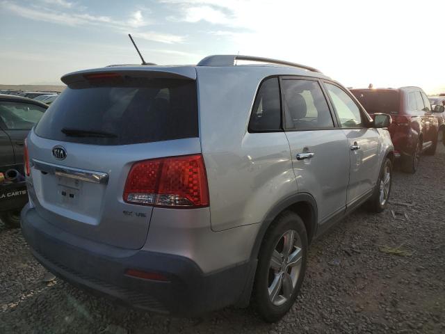 Photo 4 from auction – 2012 KIA SORENTO EX with VIN 5XYKUDA26CG194021