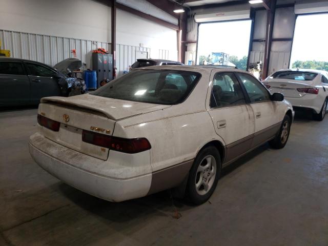 Photo 4 from auction – 1998 TOYOTA CAMRY CE with VIN 4T1BF22K9WU070188