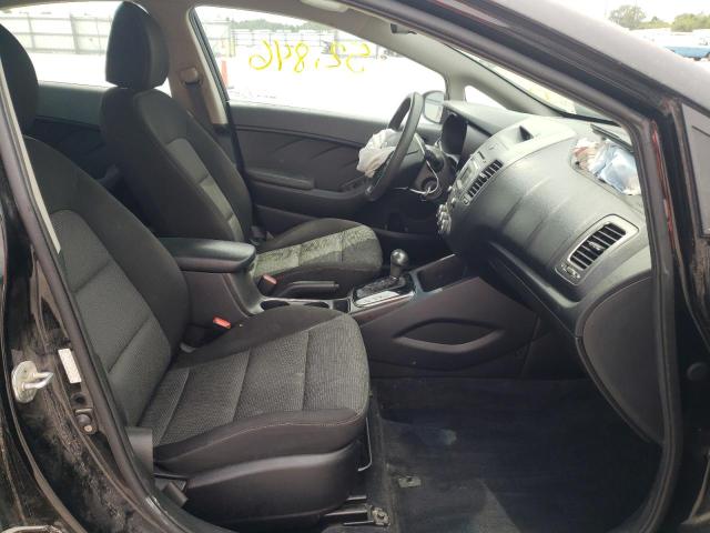 Photo 5 from auction – 2017 KIA FORTE LX with VIN 3KPFK4A73HE018941