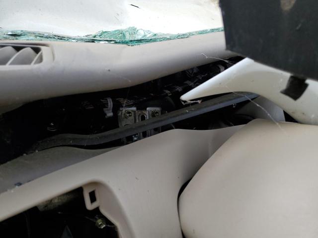Photo 8 from auction – 2003 TOYOTA AVALON XL with VIN 4T1BF28B73U306453