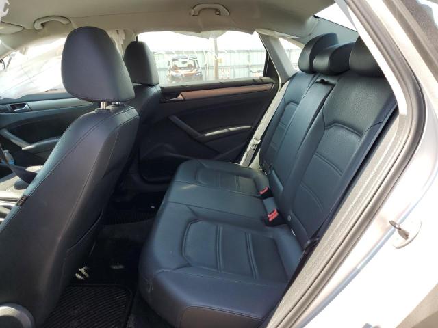 Photo 6 from auction – 2014 VOLKSWAGEN PASSAT SE with VIN 1VWBS7A39EC041623