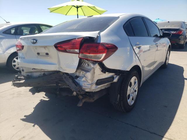 Photo 4 from auction – 2018 KIA FORTE LX with VIN 3KPFK4A76JE213003
