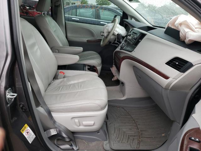Foto 5 de la subasta – 2014 TOYOTA SIENNA con VIN 5TDYK3DC3CS273390