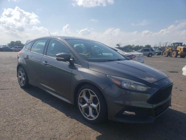 FORD FOCUS ST 2015 with VIN 1FADP3L97FL310930 - Photo from auction