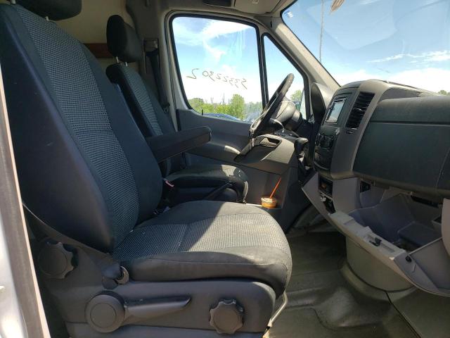 Photo 5 from auction – 2011 MERCEDES-BENZ SPRINTER 2 with VIN WD3PE8CC0B5597686