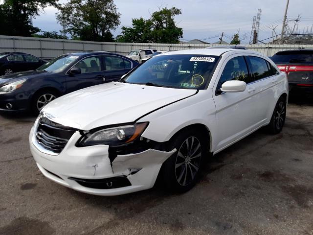 Photo 2 from auction – 2014 CHRYSLER 200 TOURIN with VIN 1C3CCBBG9EN132182