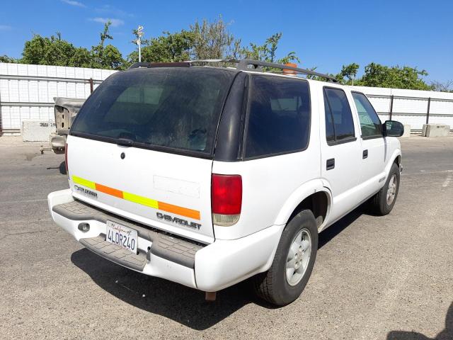 Photo 4 from auction – 2000 CHEVROLET BLAZER with VIN 1GNDT13W7YK296303