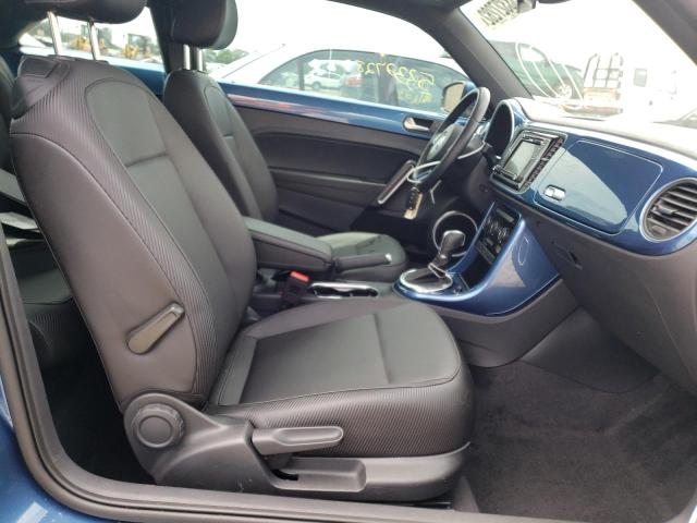 Photo 5 from auction – 2018 VOLKSWAGEN BEETLE SE with VIN 3VWJD7AT2JM728540