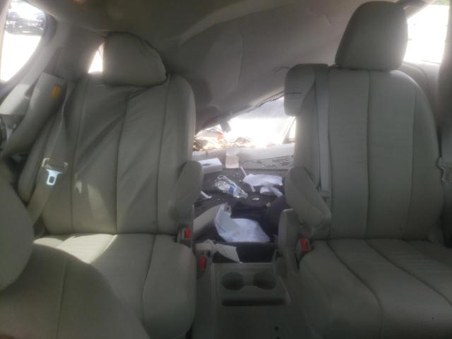 Photo 6 from auction – 2011 TOYOTA SIENNA XLE with VIN 5TDYK3DC5BS108133