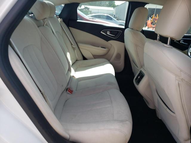 Photo 6 from auction – 2015 CHRYSLER 200 LIMITE with VIN 1C3CCCAB6FN699737