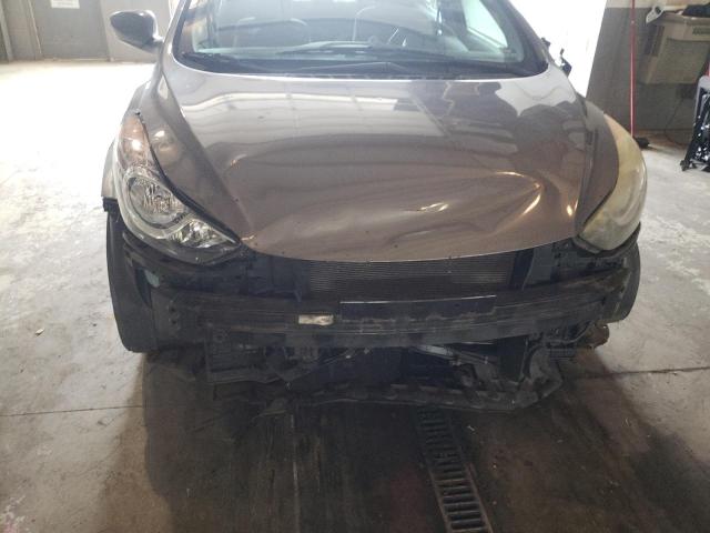 Photo 9 from auction – 2012 HYUNDAI ELANTRA GL with VIN 5NPDH4AE4CH065968